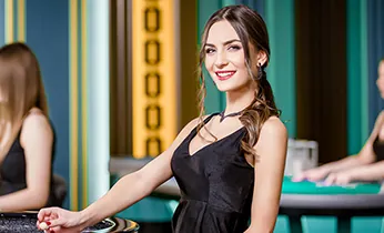 Hình ảnh đội ngũ chuyên gia của tải game88 đang làm việc cùng nhau